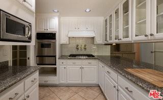 3102 Granville Ave - Photo 5 of 8