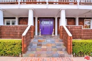 2172 Argyle Ave - Photo 3 of 8