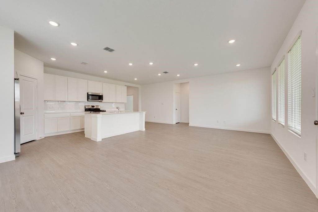 3009 Dutch Rd - Photo 4 of 19