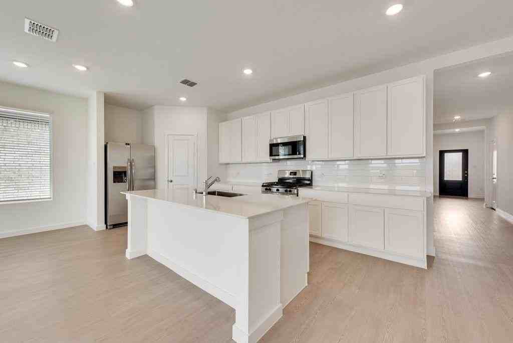 3009 Dutch Rd - Photo 6 of 19
