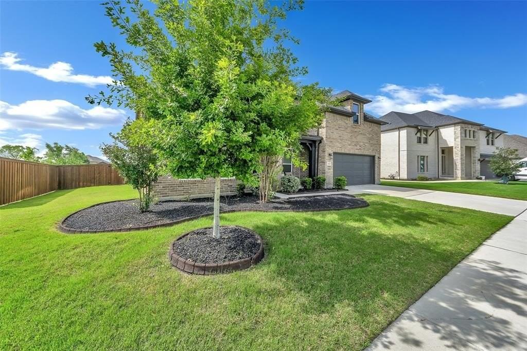 1417 Eagle Feather Way - Photo 3 of 37