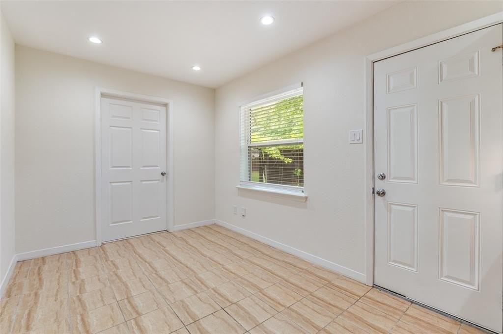 8635 Ashcroft Ave - Photo 2 of 12