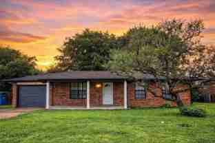 201 Melody Cir - Photo 1 of 1