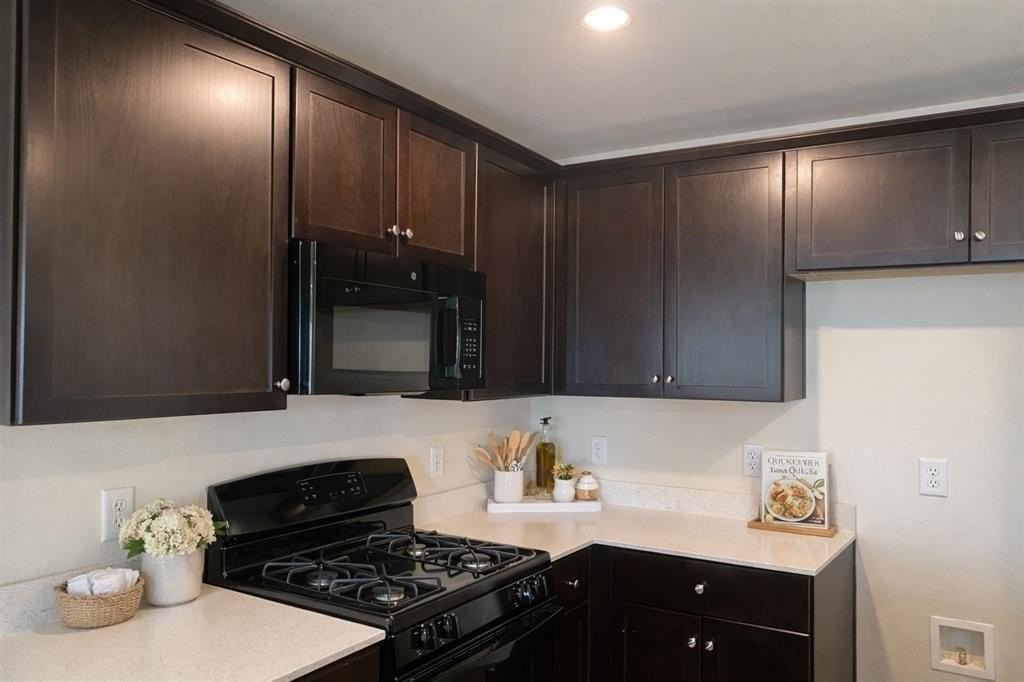 4408 Culrin Way - Photo 4 of 22