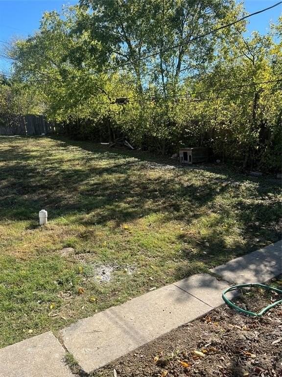 4113 Mccart Ave - Photo 4 of 15