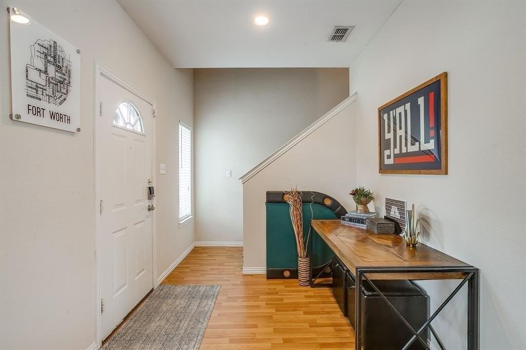 3200 Lubbock Ave - Photo 2 of 20