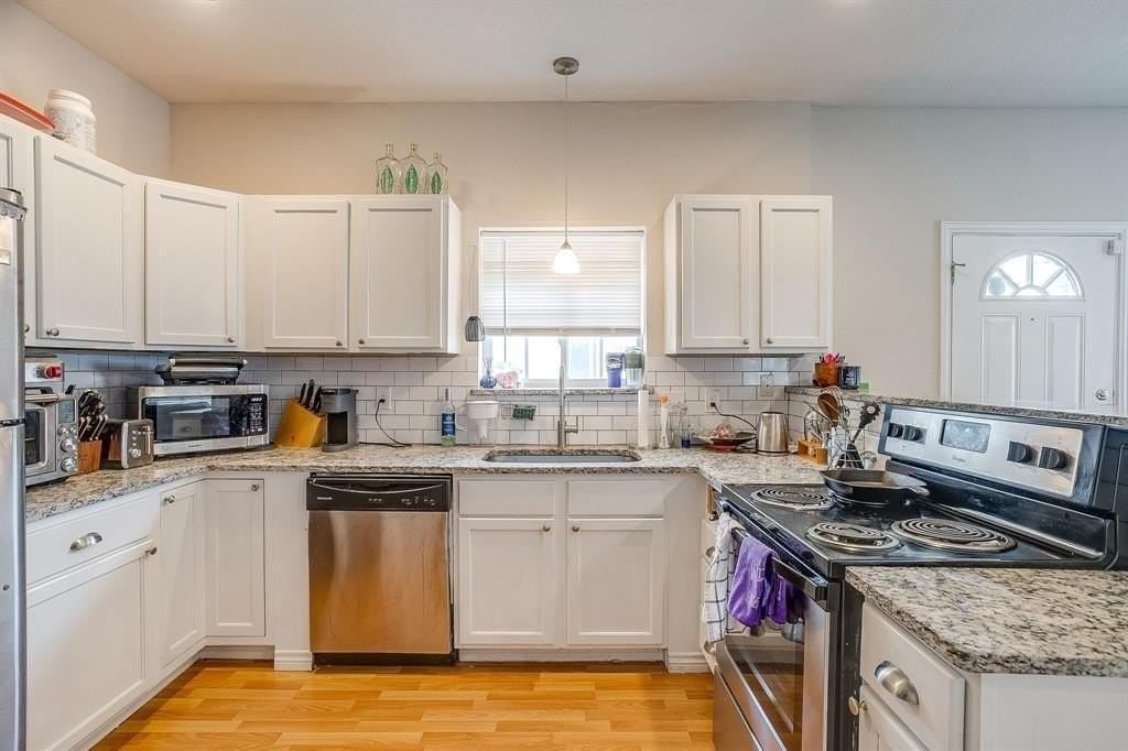 3200 Lubbock Ave - Photo 7 of 20