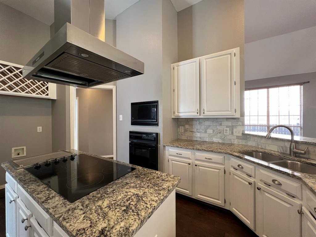 9811 Cliffside Dr - Photo 7 of 26