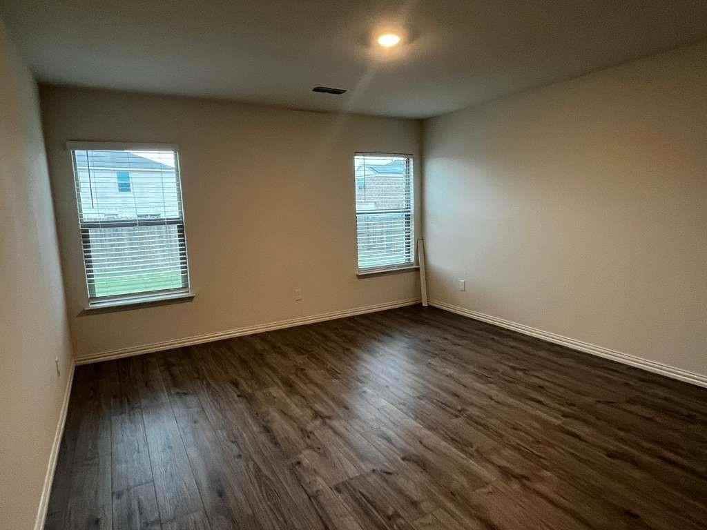 3013 Mccoy Rd - Photo 6 of 7