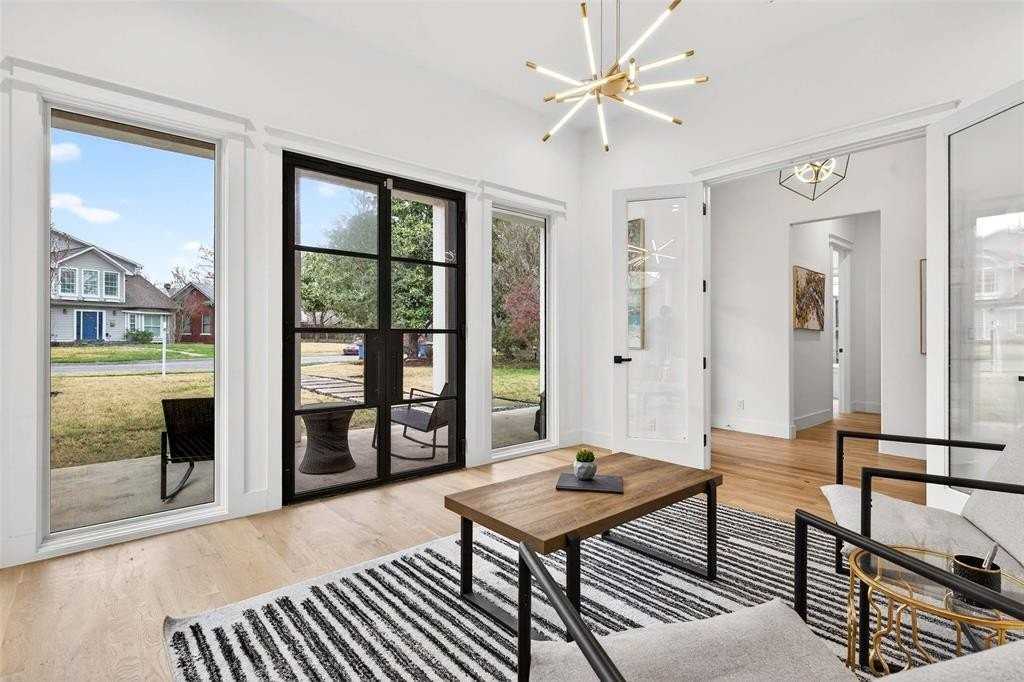 5940 Bryan Pkwy - Photo 3 of 27