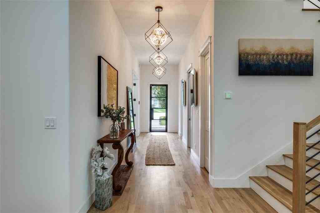 5940 Bryan Pkwy - Photo 4 of 27