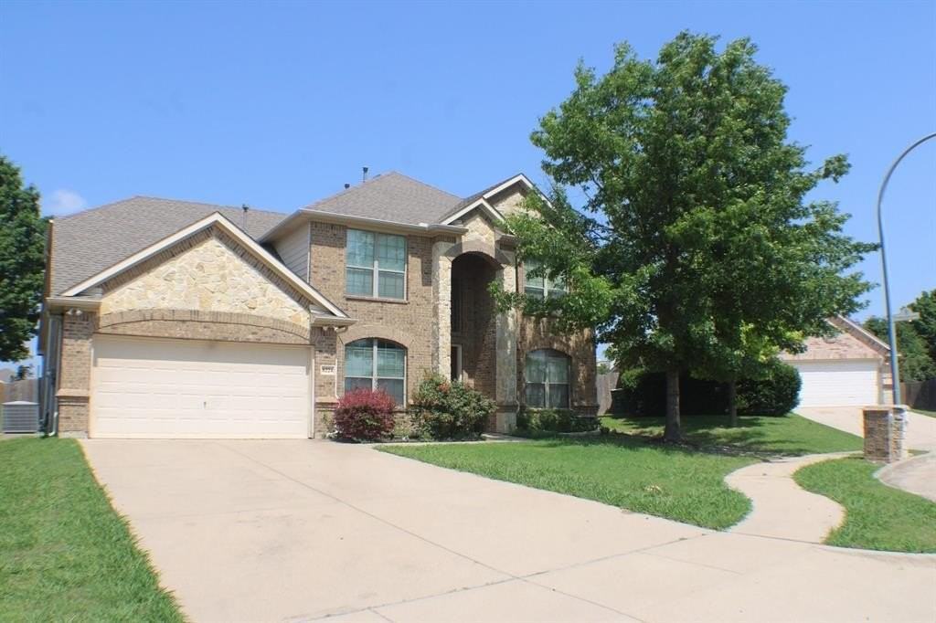 8224 Summerview Ct - Photo 4 of 27