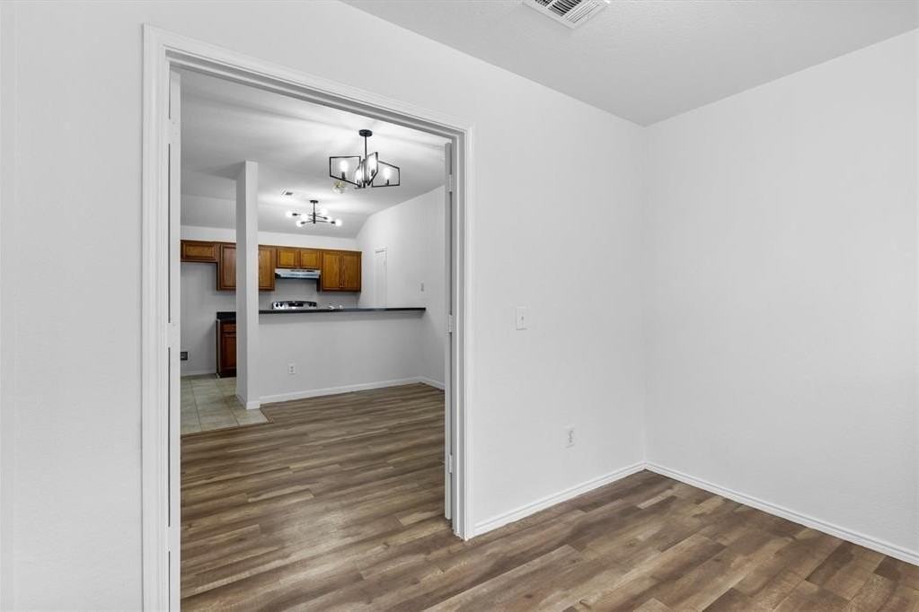 710 Kerwin Ct - Photo 4 of 18