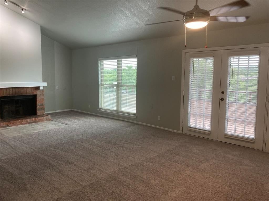 752 Haven Ln - Photo 4 of 22