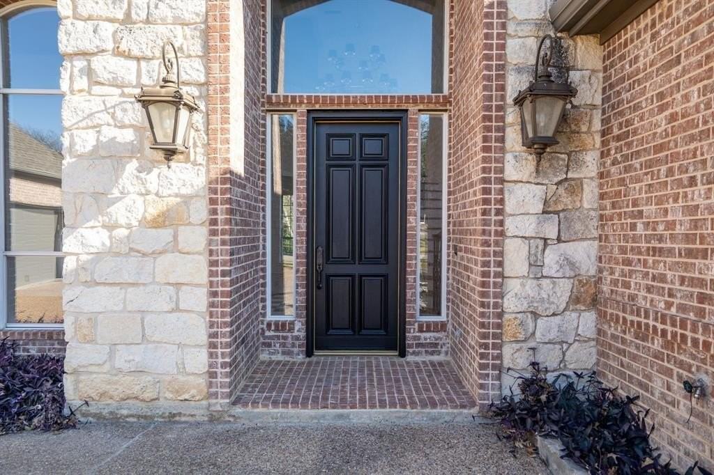 1413 Brighton Ct - Photo 3 of 40