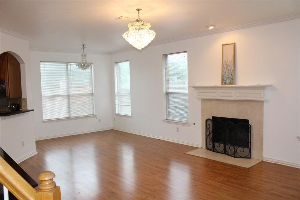 5017 Remington Dr - Photo 2 of 21