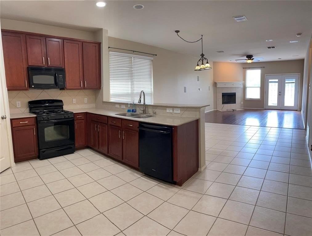 5733 Pebble Ridge Dr - Photo 2 of 12
