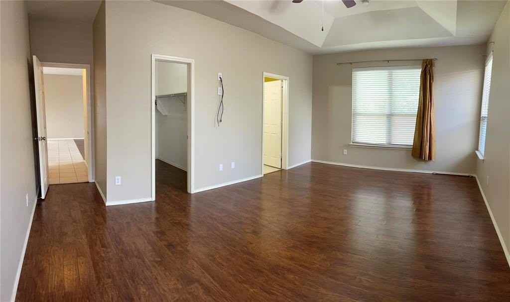 5733 Pebble Ridge Dr - Photo 4 of 12