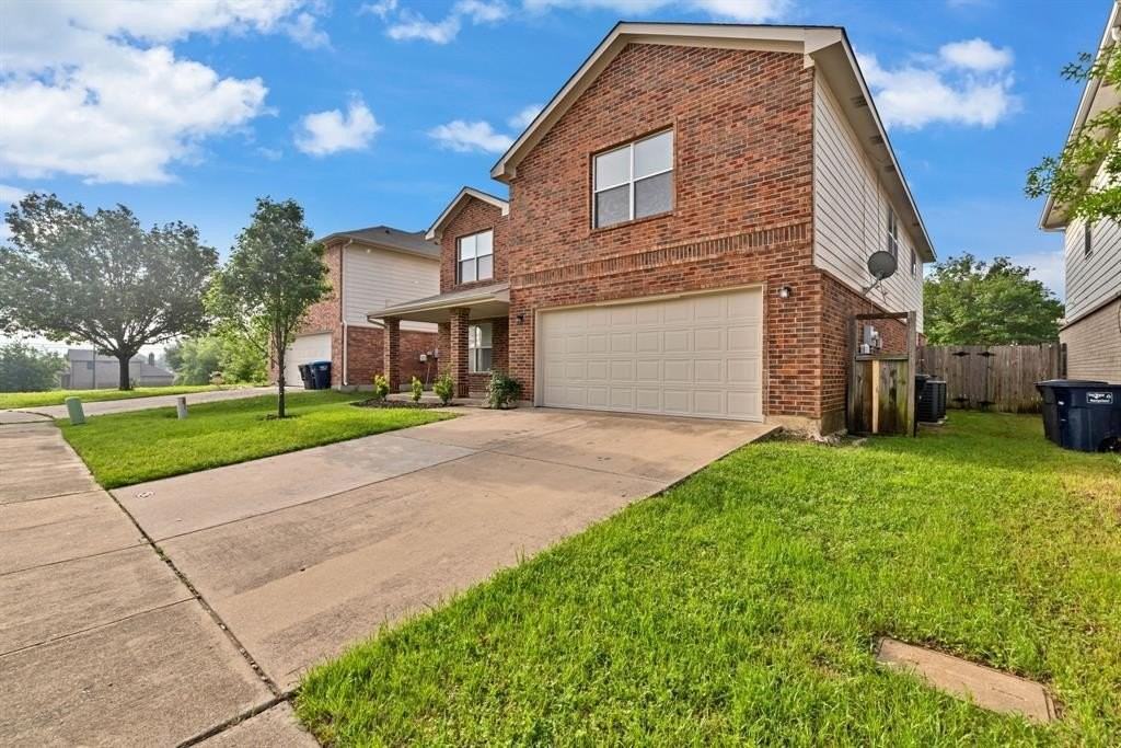 6205 Winnebago Ct - Photo 2 of 40