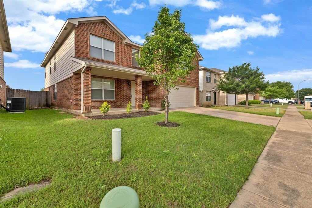 6205 Winnebago Ct - Photo 3 of 40