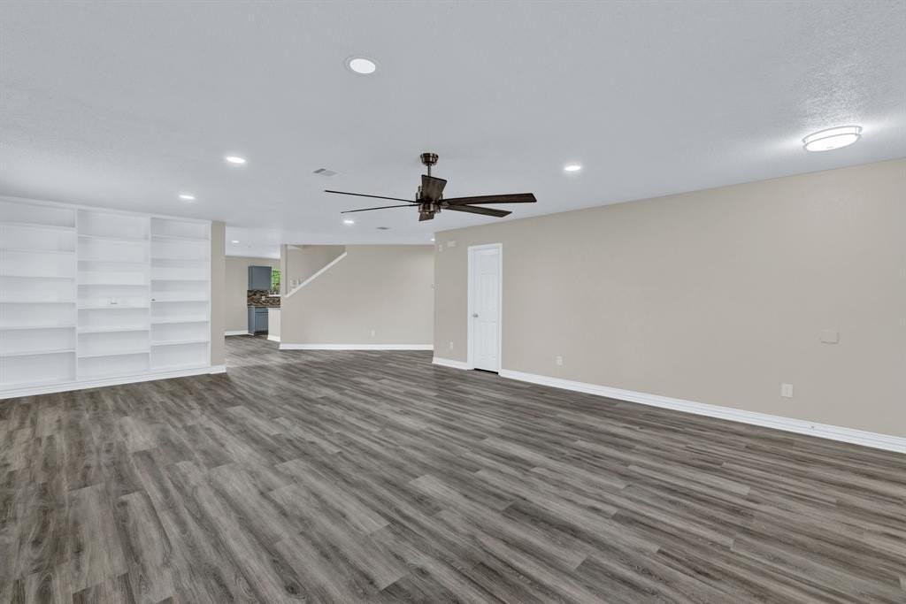 6205 Winnebago Ct - Photo 5 of 40