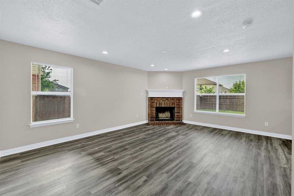 6205 Winnebago Ct - Photo 7 of 40
