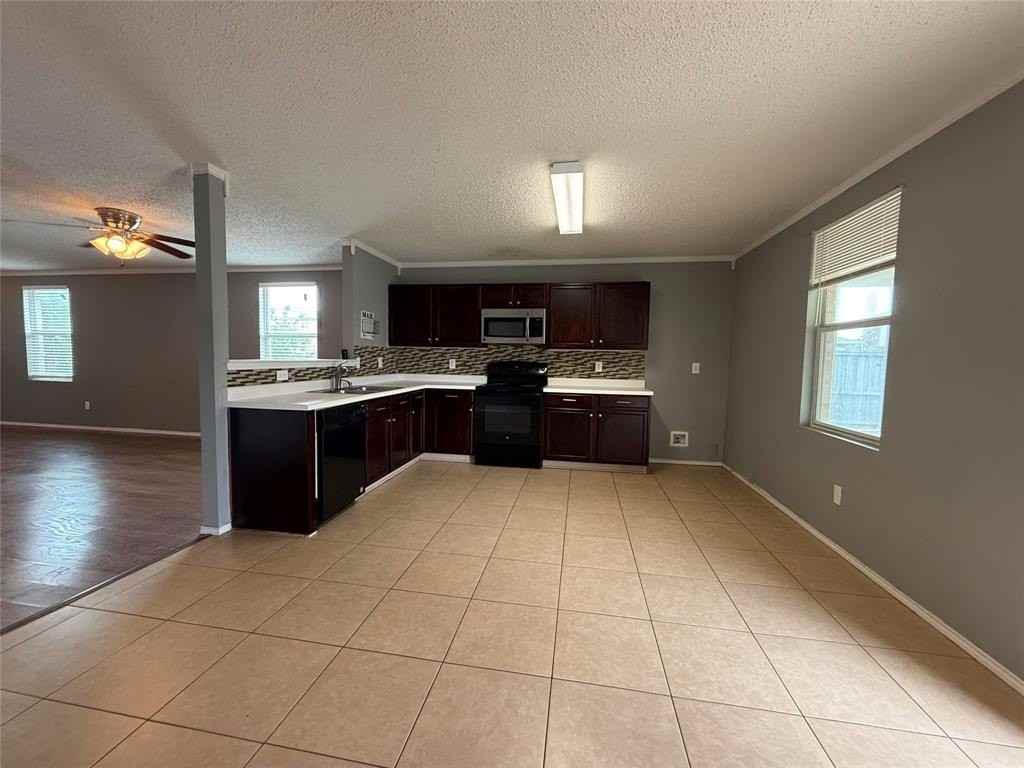 2600 Misty Harbor Dr - Photo 7 of 21
