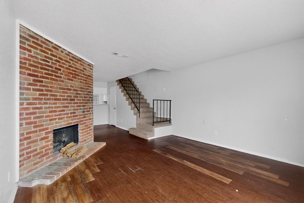 9467 Olde Towne Row - Photo 5 of 26