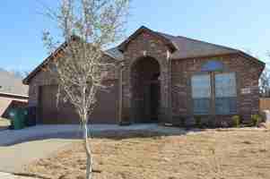 featured image of 320 Springtree St