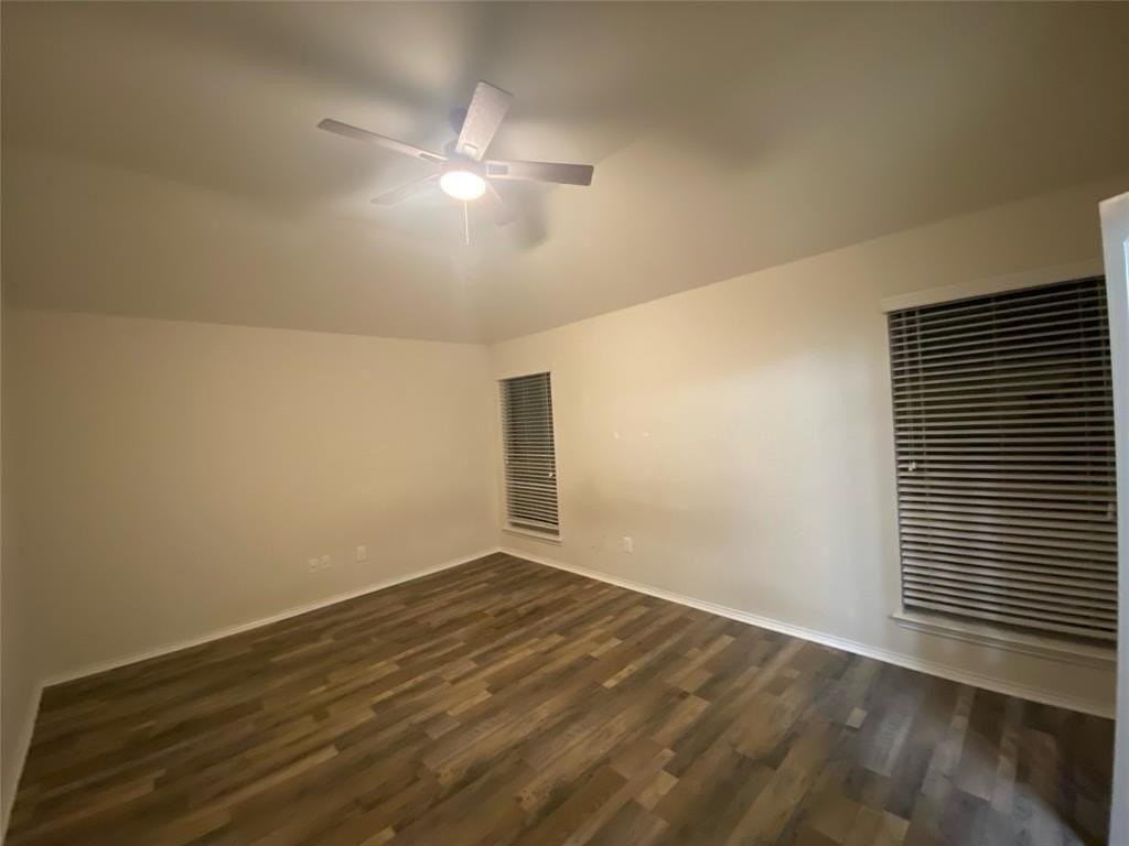 320 Springtree St - Photo 7 of 18