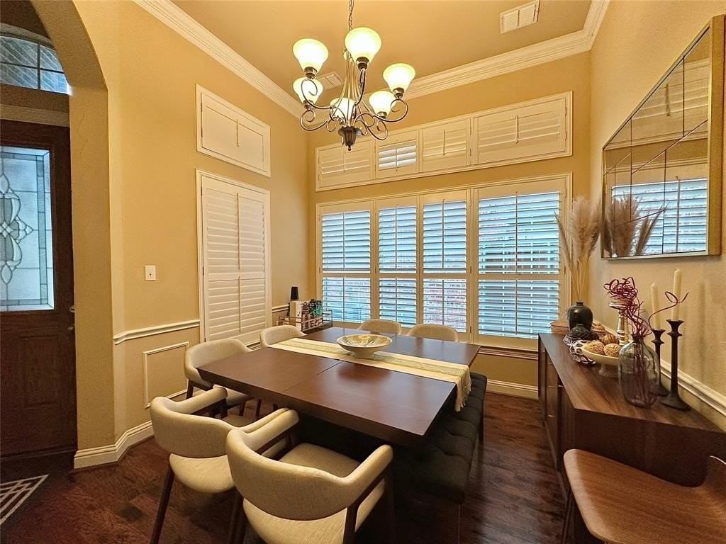 9728 Fandango Ln - Photo 2 of 21