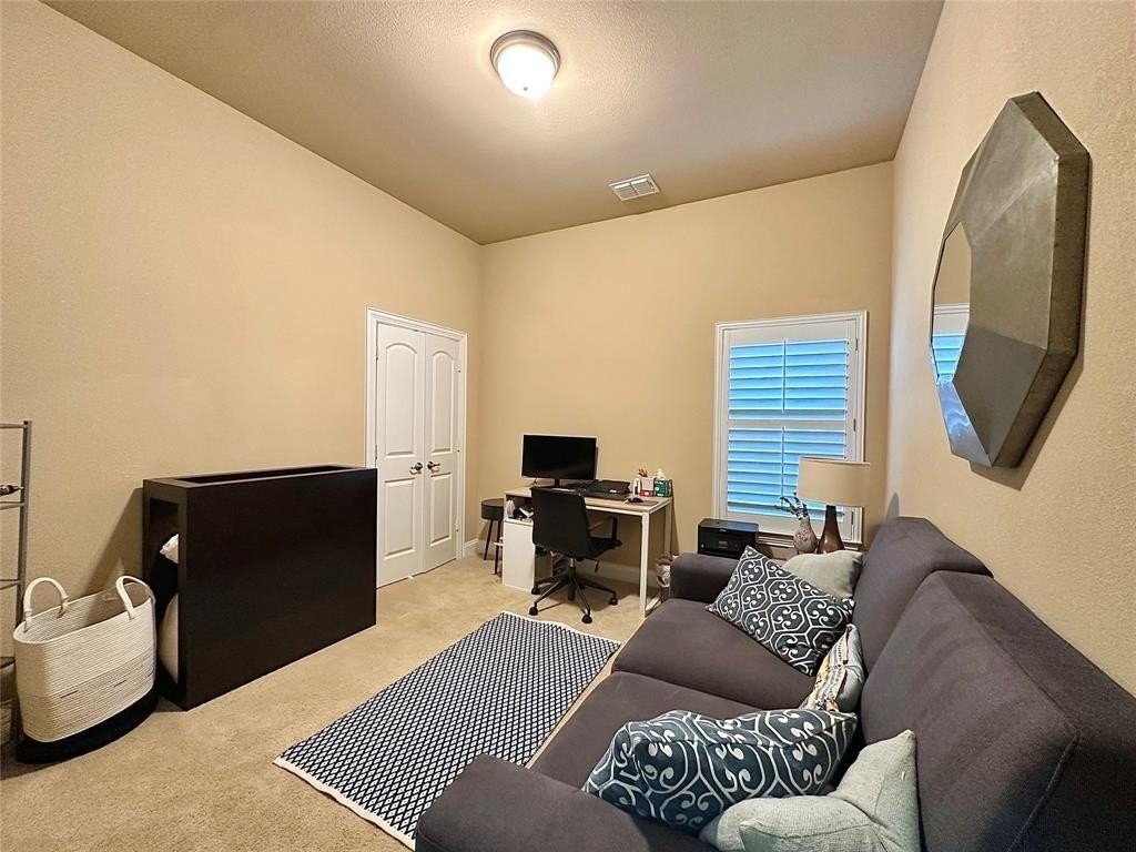 9728 Fandango Ln - Photo 5 of 21