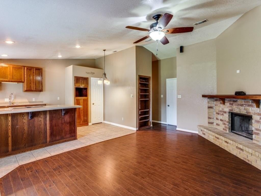 6900 Sandstone Ct - Photo 5 of 15