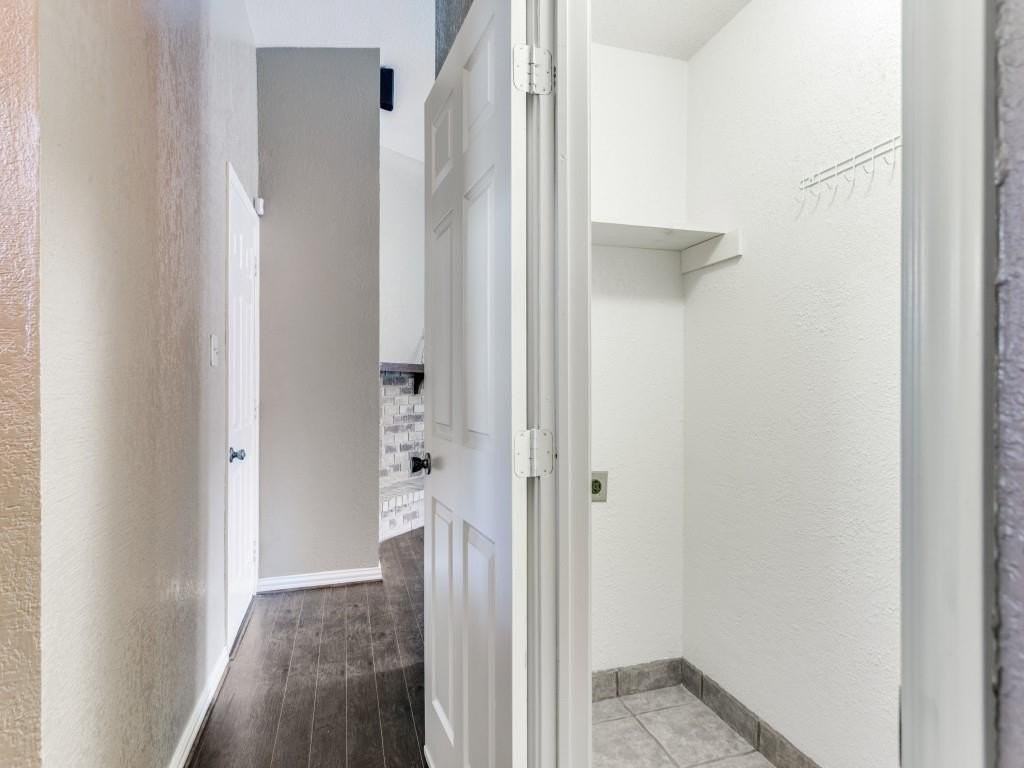 6900 Sandstone Ct - Photo 7 of 15
