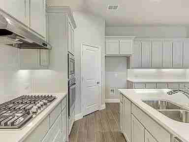 429 Charlie Ct - Photo 4 of 27