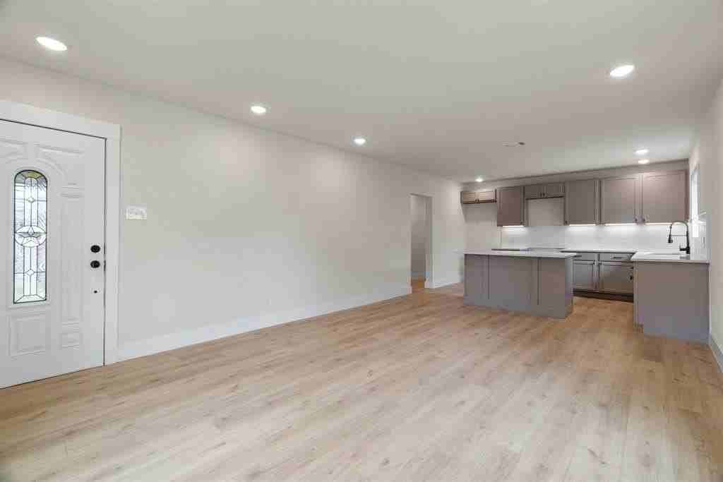 1404 E Baltimore Ave - Photo 5 of 20