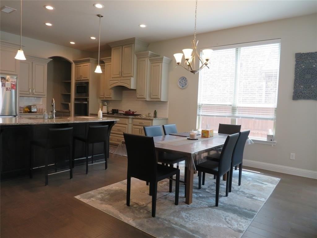 5616 Amphora Ave - Photo 2 of 3