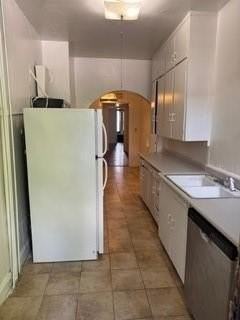 1821 9th St #B - Photo 7 of 14