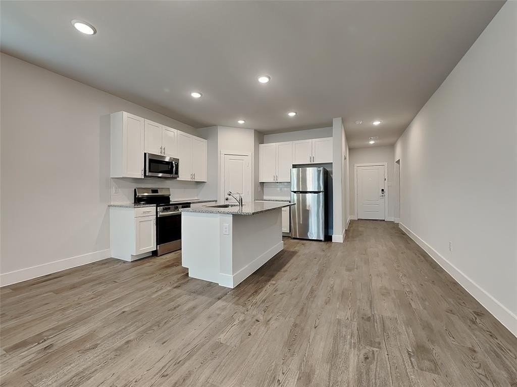 3416 Tennessee Ave - Photo 4 of 15