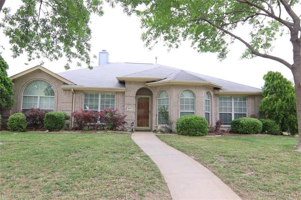 1507 Warm Springs Dr
