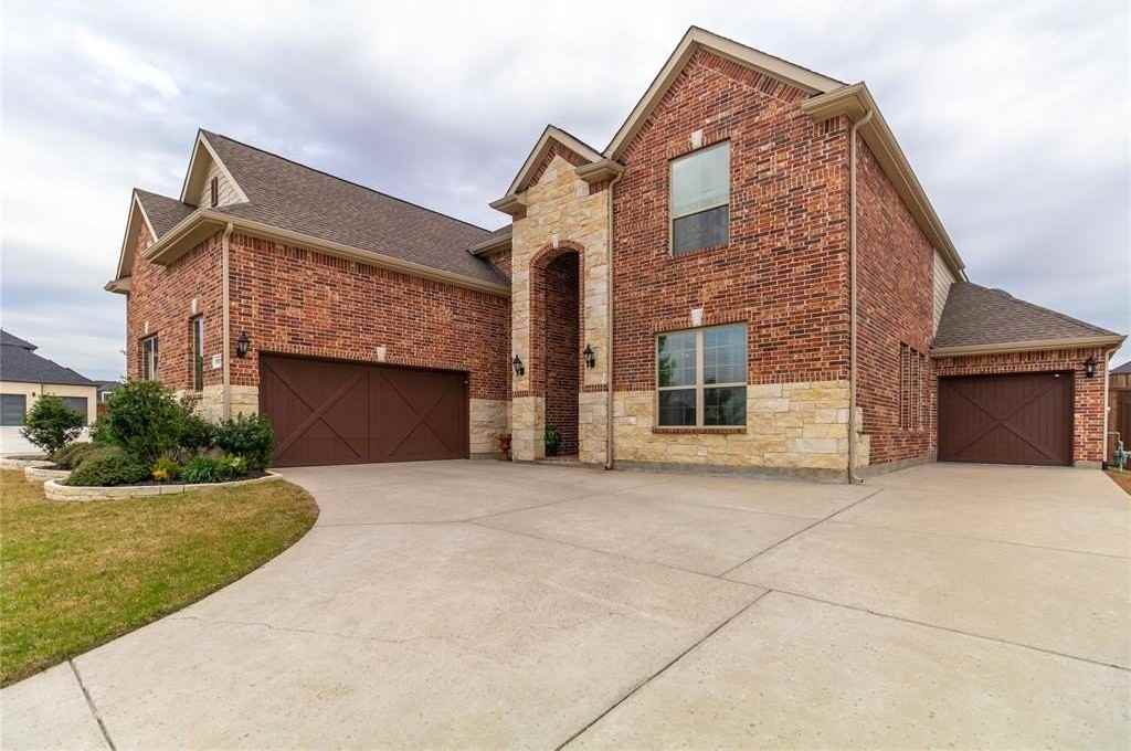9785 Hickory Hill Rd - Photo 4 of 37