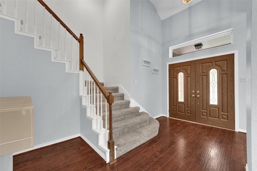 340 Clayton St - Photo 6 of 29