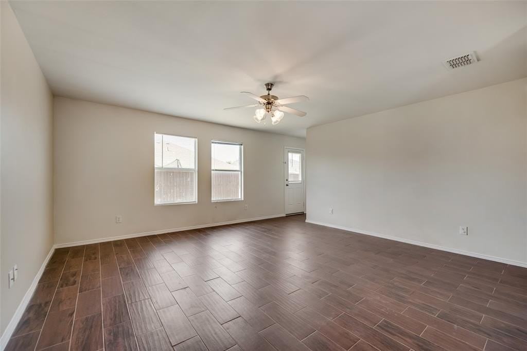 12712 Skeeter Dr - Photo 4 of 16