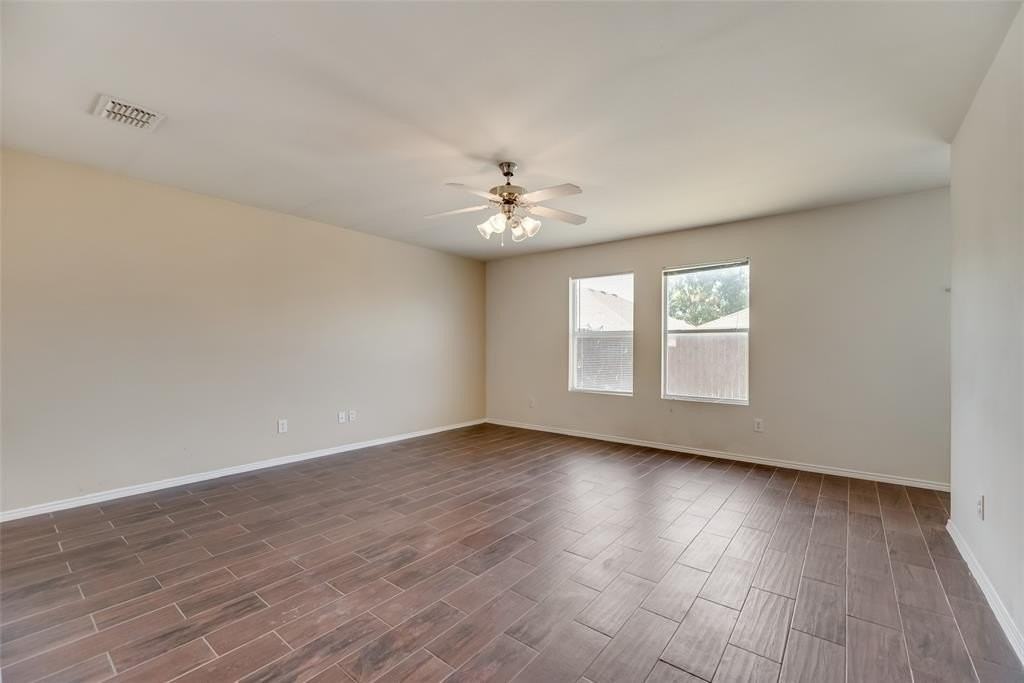12712 Skeeter Dr - Photo 5 of 16