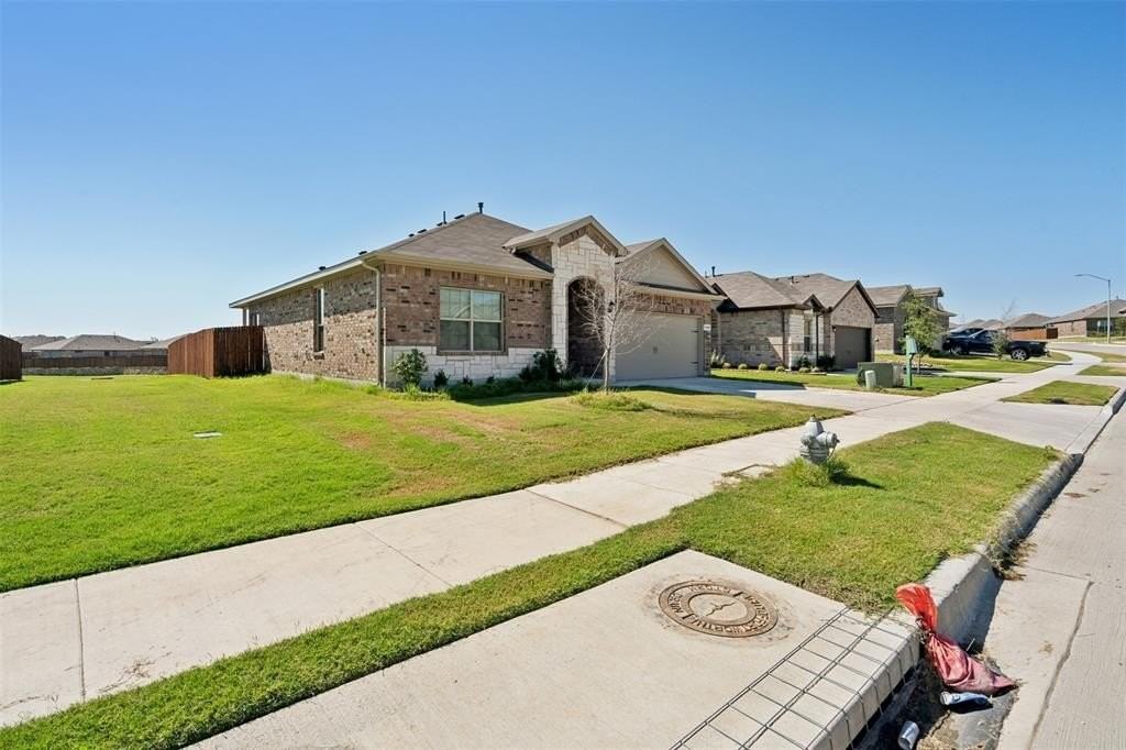 1505 Wellford Rd - Photo 3 of 29