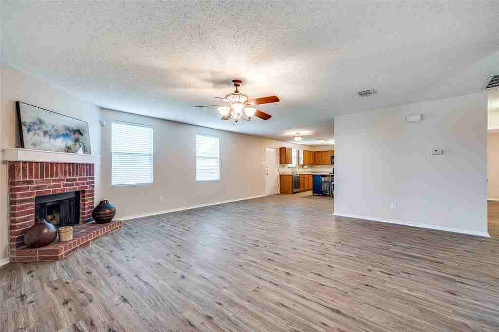 3601 Kathryn Way - Photo 7 of 13