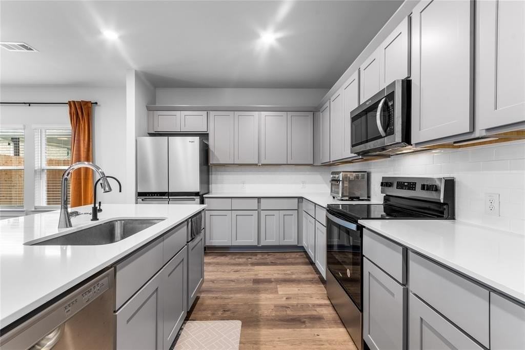 73 Palouse St - Photo 4 of 23