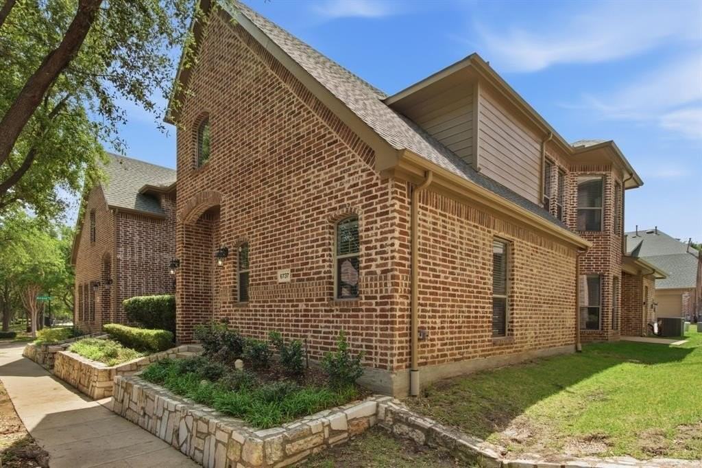 6737 Firenze Ln - Photo 3 of 27