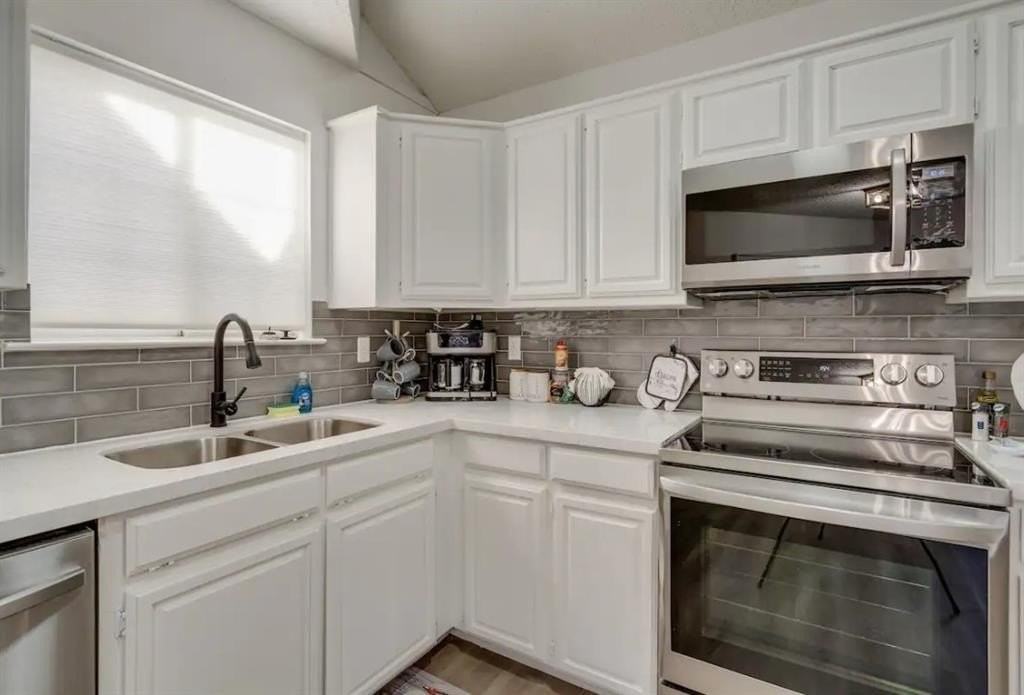 2943 S Bend Dr #5 - Photo 3 of 27