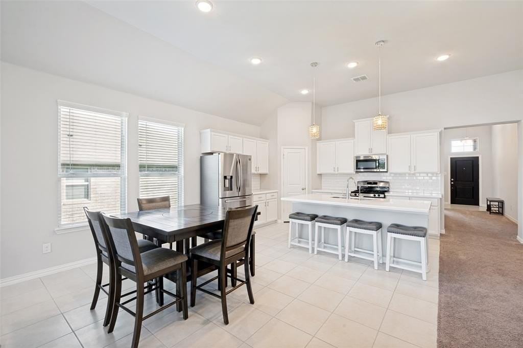 5490 Mourning Dove Dr - Photo 7 of 25